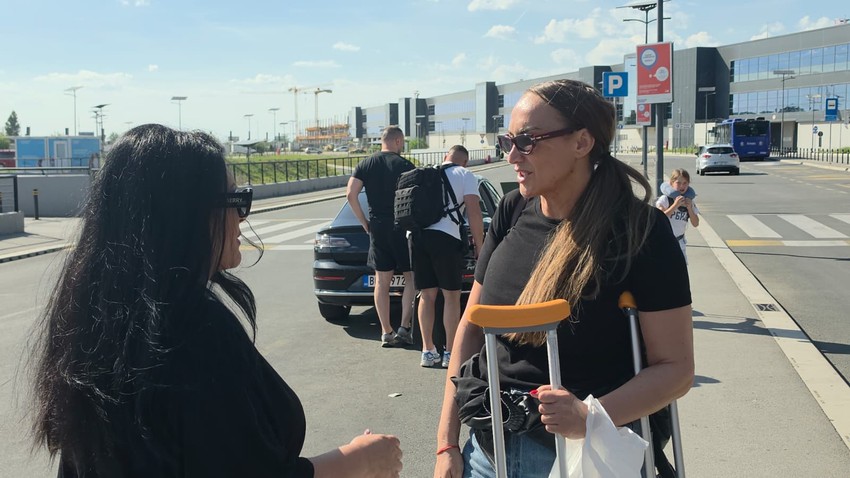 Dragana i Goga na aerodromu