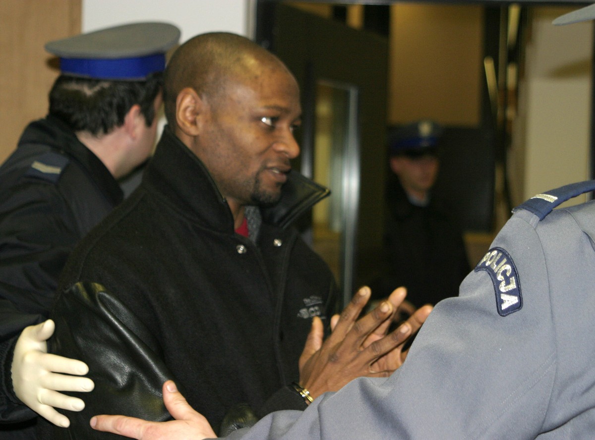 Giertych zarząda dożywocia dla Simona Mola