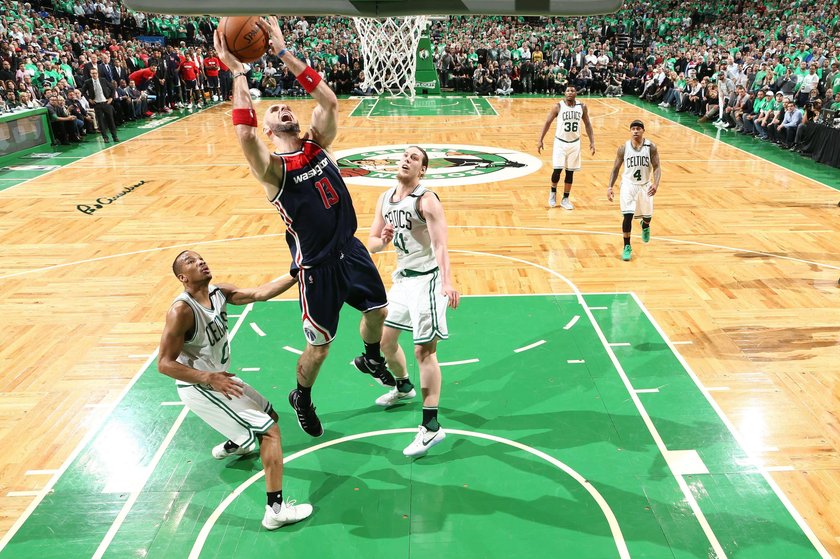 Marcin Gortat bezradny. Washington Wizards przegrali z Boston Celtics