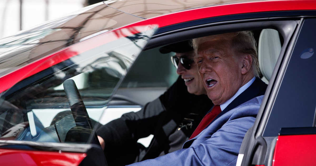 Kulisy szczytu Trumpa z prezesami big techów. „Wyrzekli się godności”