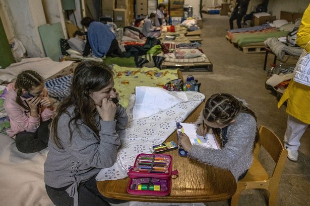 Szpital dziecięcy Ohmadyt w Kijowie zamienia się w schronienie podczas rosyjskiej inwazji
