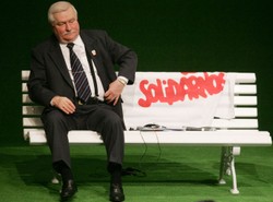 Partia Kaczyńskiego zbojkotuje Wałęsę