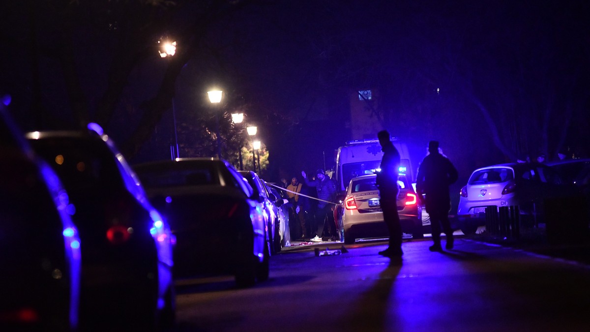 OSUMNJIČENI ZA UBISTVO ŽRTVI DUGOVAO NOVAC? Detalji brutalnog zločina u Kruševcu: Izbo ga na ulici i ostavio ga da umre, telo u lokvi krvi pronašli prolaznici