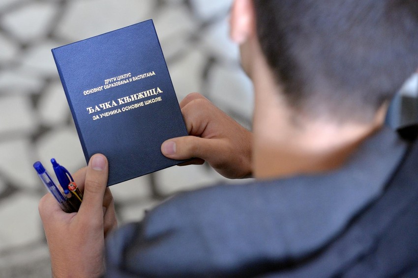 Opšti uspeh u službi "potkusurivanja"