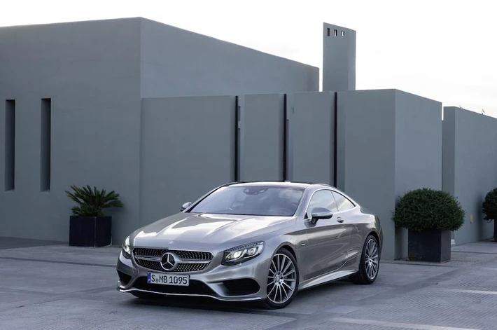 Mercedes-Benz S 500 4MATIC Coupe