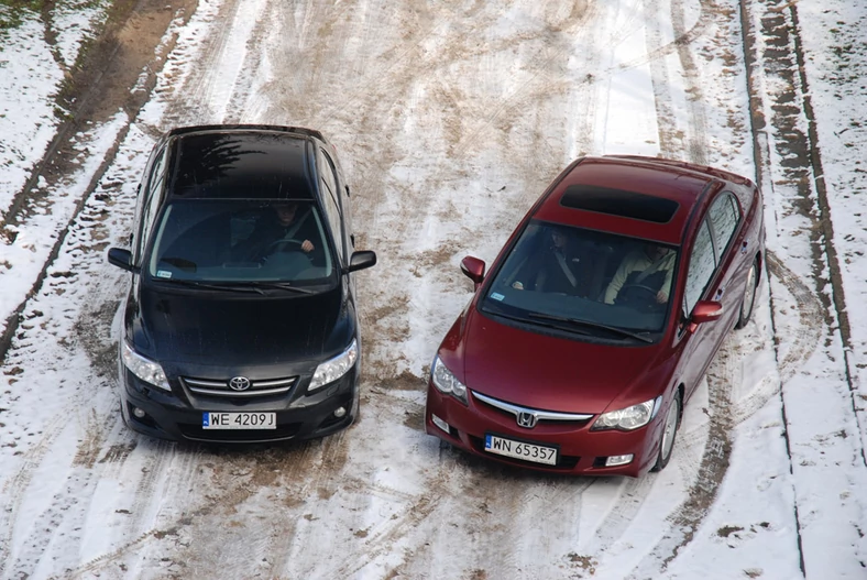 Honda Civic kontra Toyota Corolla: pojedynek używanych rodzinnych sedanów