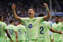Robert Lewandowski z hat-trickiem. Galaktyczny mecz napastnika Barcelony