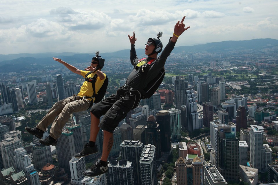 Base Jumping - skoki dla twardzieli