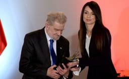 Prezydent: Andrzej Gwiazda był dla Lecha Kaczyńskiego postacią pomnikową