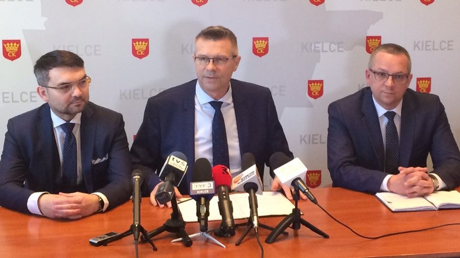 Bogdan Wenta i jego zastępcy: Marcin Różycki i Arkadiusz Kubiec