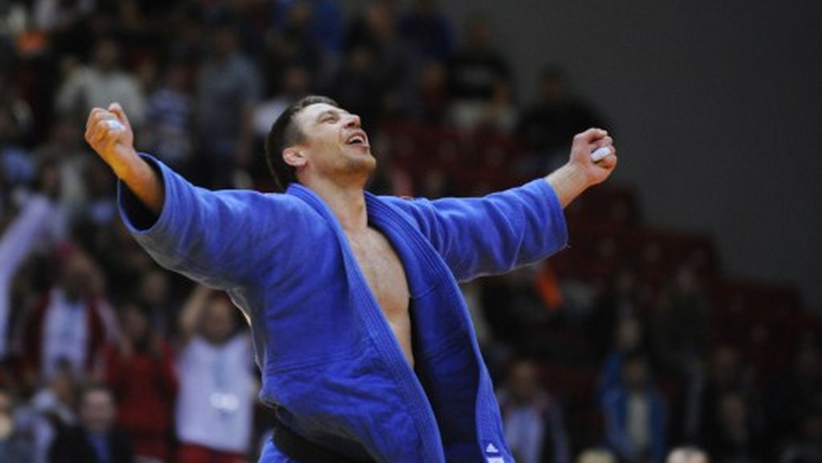 Robert Krawczyk trzy razy startował w olimpijskim turnieju judo. Do Londynu przyjechał w roli sparingpartnera Polaków. Jak przyznaje, nigdy nie pogodził się z porażkę w Atenach w 2004 roku.