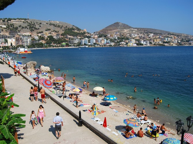 Koliko košta ručak u restoranu u Albaniji, u jeku sezone. Cene šokirale turiste