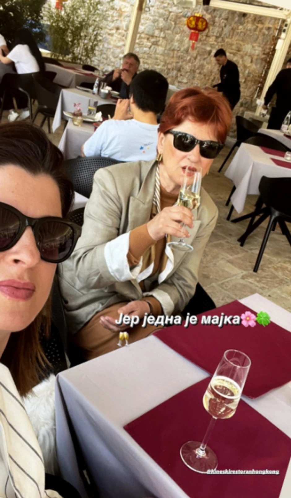 Marija Vicković sa majkom