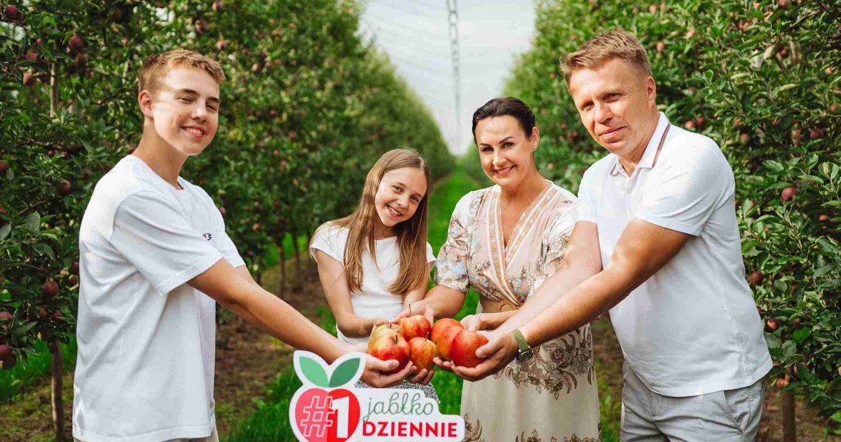 Jedno jabłko dziennie - już 2/3 Polaków słyszało o tej rekomendacji - Wiadomości