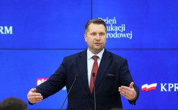 Czarnek: Jesteśmy cały czas w dialogu ze związkami zawodowymi