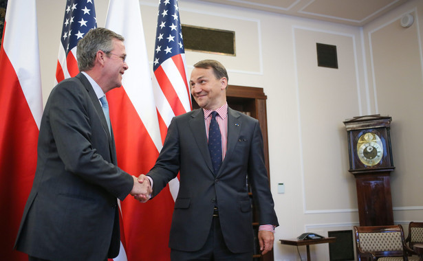 Radosław Sikorski znalazł zajęcie w USA. Dołączył do think tanku w Waszyngtonie