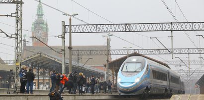 12 milionów złotych na internet w pendolino. A i tak go nie ma!