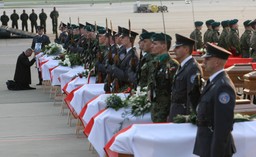 MON: Nie ma fali nowych wniosków o zadośćuczynienia dla krewnych ofiar katastrofy smoleńskiej