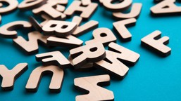 Ekstremalnie trudny QUIZ z ortografii na czwartek. 11/15 to już dobry wynik