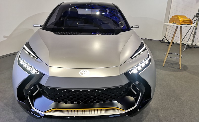 Toyota C-HR Prologue