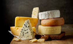 Jaki ser jest najzdrowszy? Eksperci podają najlepsze propozycje