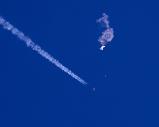Kineski balon iznad Atlantskog okeana