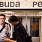 Gergely Karácsony, wówczas kandydat opozycji na burmistrza Budapesztu, w metrze, 29 sierpnia 2019 r