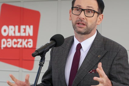 PKN Orlen stawia własne automaty paczkowe. Prezes podał planowaną liczbę urządzeń