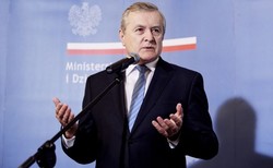 Gliński w TVP Info: PFN zerwała współpracę z Kusznierewiczem, bo ściga go komornik. A co do kłamstw "Wyborczej"...