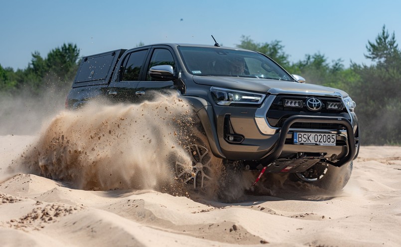 Toyota Hilux Arctic Trucks