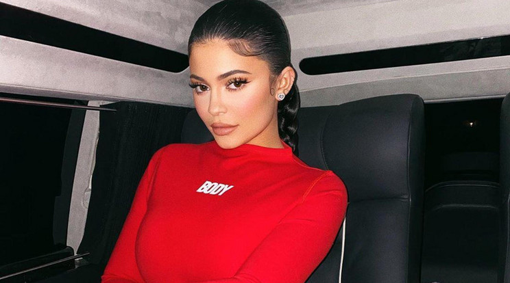 Kylie Jenner most sem volt szégyenlős /Fotó: Northfoto