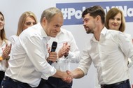 Donald Tusk i Michał Kołodziejczak z Agrounii, Warszawa, 16 sierpnia 2023 r.