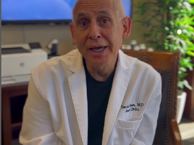 Doktor Danijel Amen 