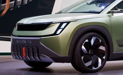 NOWA Skoda Vision 7S to trzęsienie ziemi. Czeska rewolucja wjeżdża na drogi