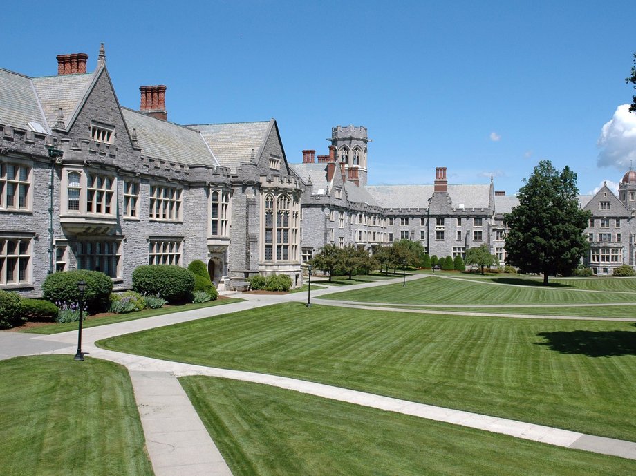 32. Emma Willard School