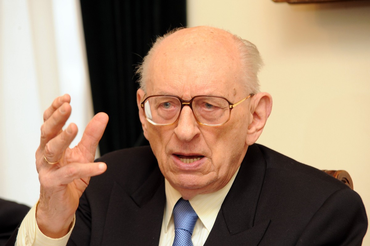 Władysław Bartoszewski