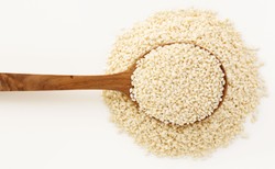 GIS wycofuje niektóre partie sezamu czarnego. W surowcu wykryto tlenek etylenu