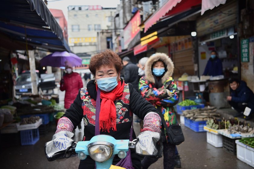 Chiny: przez epidemię koronawirusa zawieszono podróże turystyczne