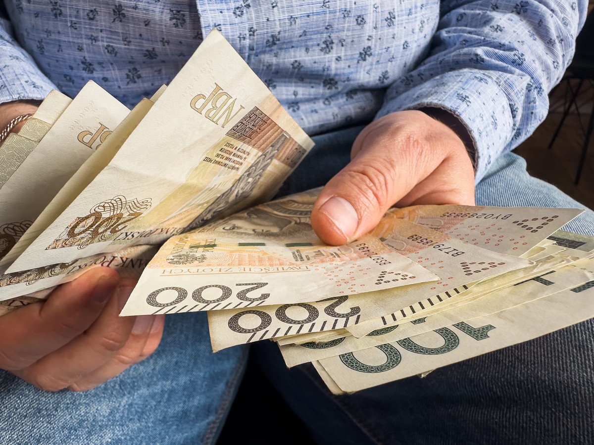 1127 zł niezależnie od dochodu﻿. ZUS rozszerza to świadczenie