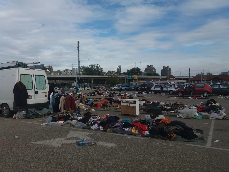 Buvljak Novi Beograd