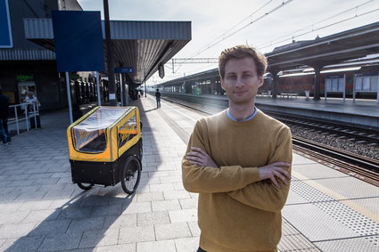 Franciszek Sterczewski poprawił oświadczenie majątkowe. Poseł jednak miał dochód w 2018 r.