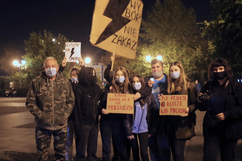 Protesty kobiet w małych miastach. Zgierz