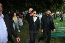 Bryan Adams z gwiazdą pod Wawelem. Kanadyjski gwiazdor zagra w Krakowie