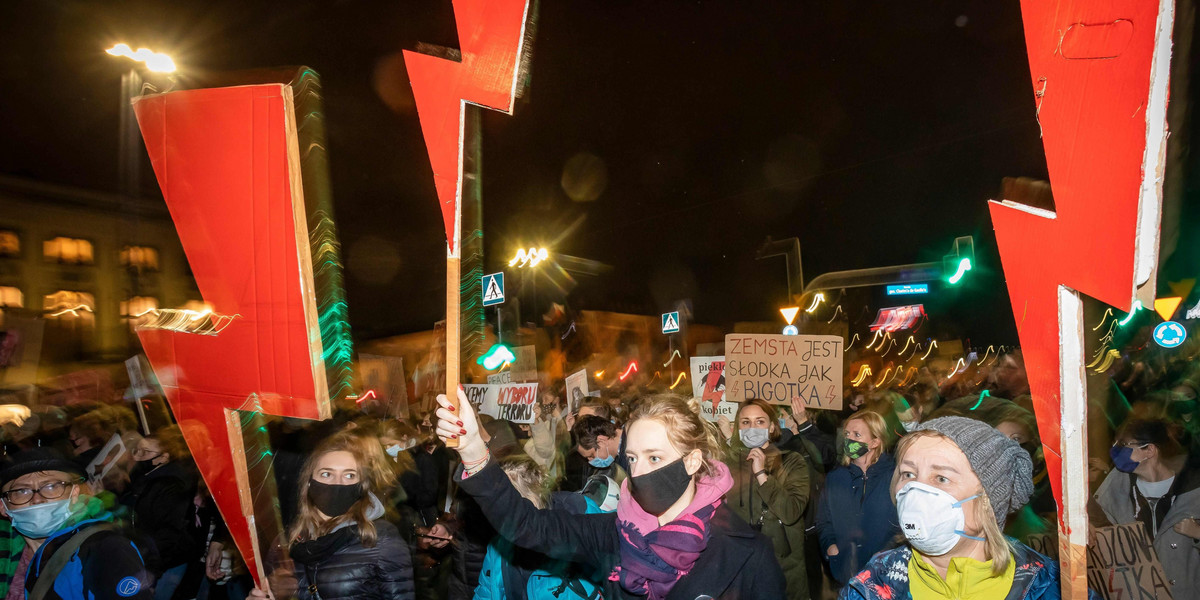 Zagraniczne media relacjonują polskie protesty