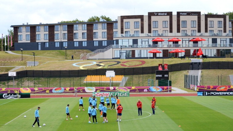 Euro 2012 Afera Z Hotelem Polsce Grozil Skandal Pilka Nozna