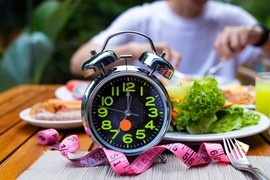Da li isprekidani post može da ublaži simptome menopauze: Evo šta kažu rezultati istraživanja
