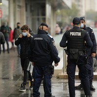 Borzasztóak a román adatok - meghosszabbították a veszélyhelyzetet