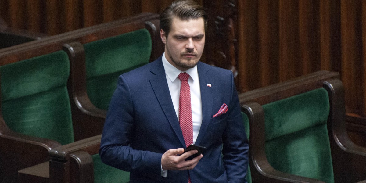 Poseł Porozumienia Michał Wypij Mówił że Nie Jest Niewolnikiem Pis Podziękował Jarosławowi 8002