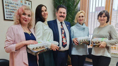 Zdjęcie z "premią" dla rosyjskich urzędniczek hitem w sieci. Ujawnia problem reżimu