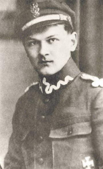 Władysław Broniewski jako żołnierz Legionów, fotografia sprzed 1917 roku (domena publiczna)